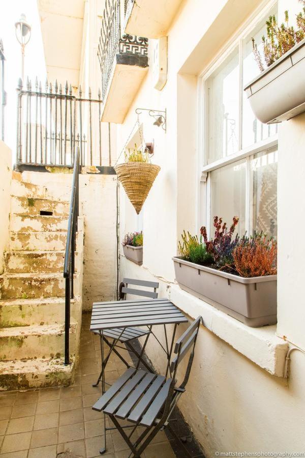 Seafront Apartment With Garden Brighton Exterior foto